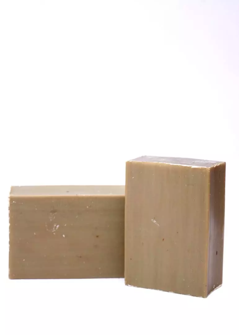 LAUR Modern- Sapone di Aleppo, 5% olio di alloro / ca.100g - immagine 2
