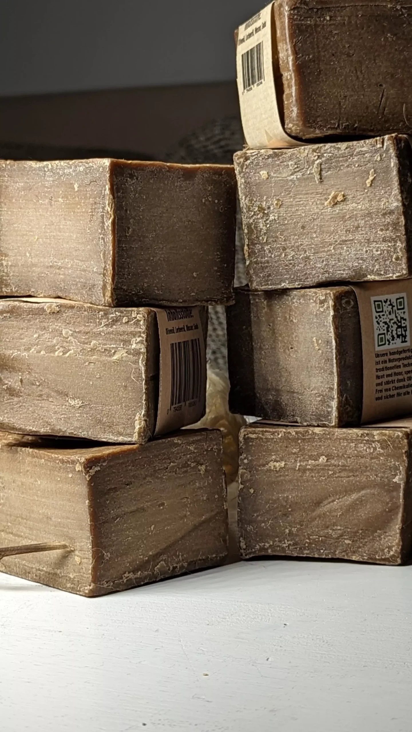 Sapone di Aleppo Originale 40% Olio di Alloro - 200gr - immagine 3